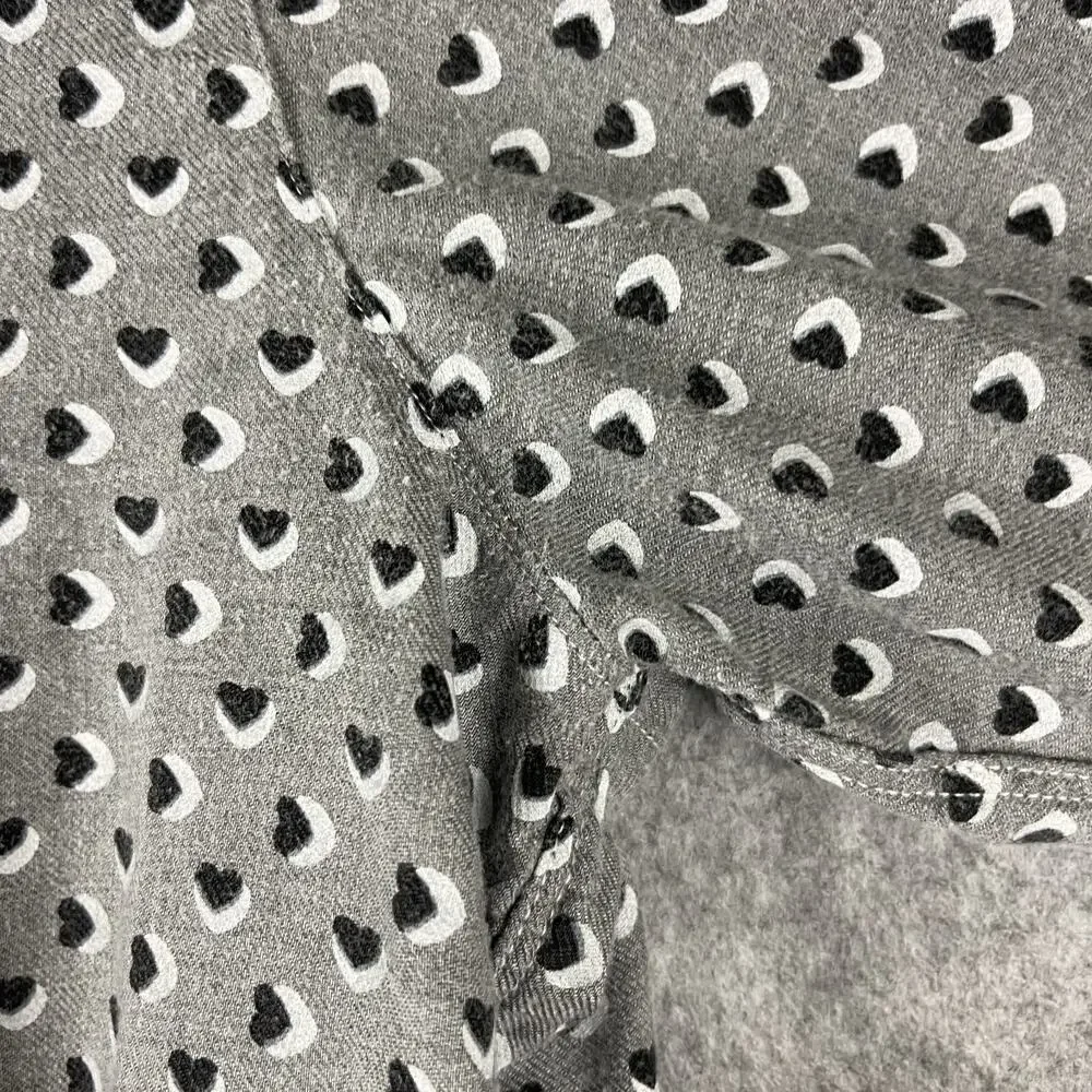 Grayson The Hero Top Womens 3 Medium Gray Heart Print Lyocell Button Up Soft - Picture 14 of 15